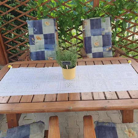 Garden Дом отдыха *