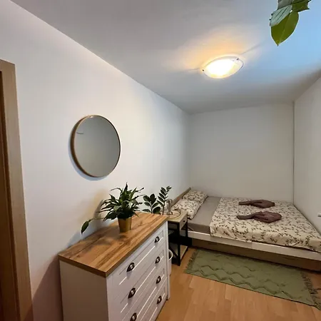 Garden Vakantiehuis Cerknica