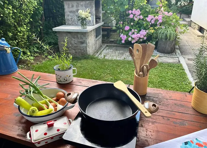 Garden בית נופש *